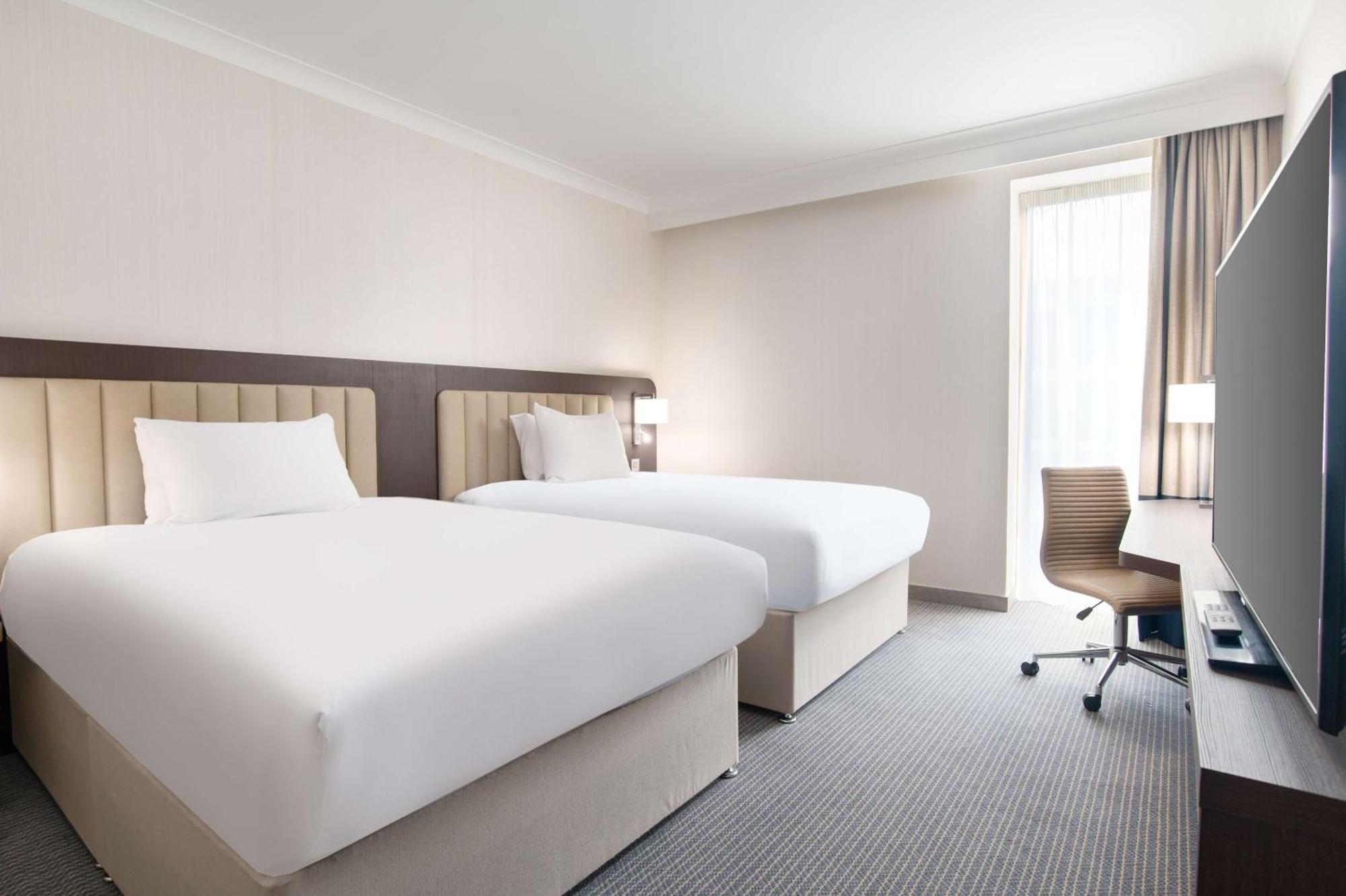 Hilton London Gatwick Airport Hotel Horley Luaran gambar